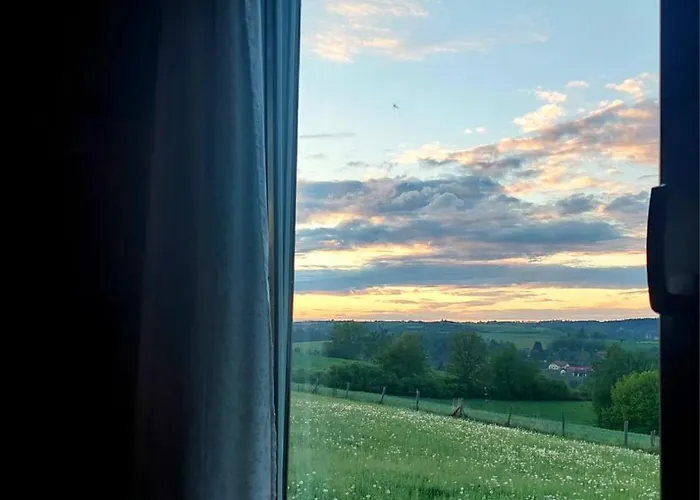 Maringotka Ovčárka * Cestin